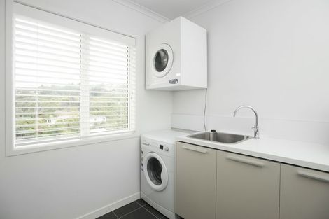 Photo of property in 38 Hawtrey Terrace, Churton Park, Wellington, 6037