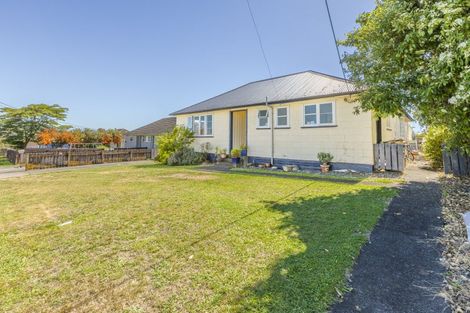 Photo of property in 12 Freyberg Terrace, Waipukurau, 4200