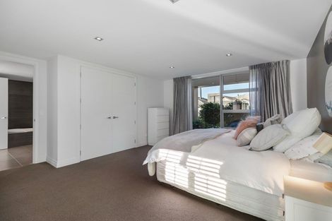 Photo of property in 44 Kelliher Drive, Wanaka, 9305