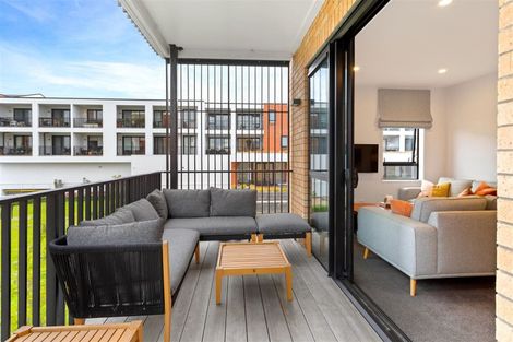 Photo of property in 107/77 Hobsonville Point Road, Hobsonville, Auckland, 0616