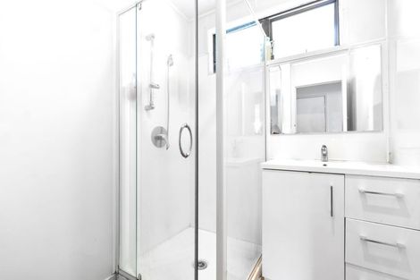 Photo of property in 1/20 Burundi Avenue, Clendon Park, Auckland, 2103