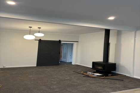 Photo of property in 19 Tuahu Place, Waitara, 4320