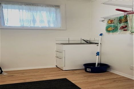 Photo of property in 25 Porritt Place, Waipukurau, 4200