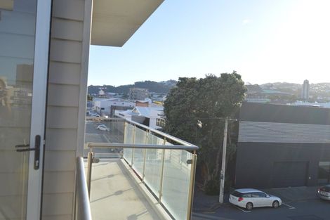 Photo of property in 41u6 Home Street, Mount Victoria, Wellington, 6011