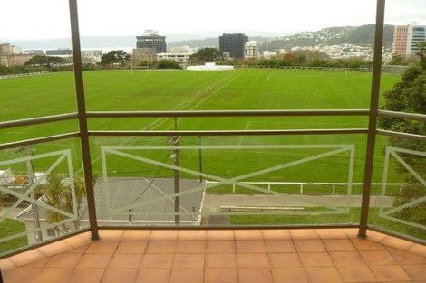 Photo of property in 11/80u Salamanca Road, Kelburn, Wellington, 6012