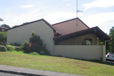 Photo of property in 2/46 Marlborough Avenue, Glenfield, Auckland, 0629