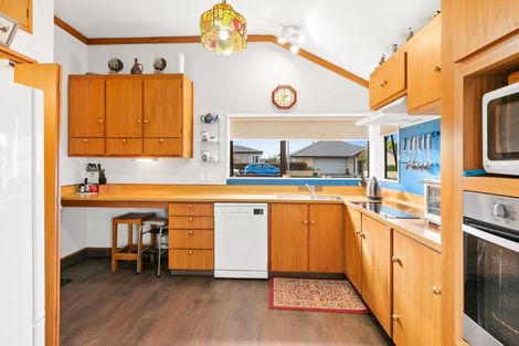 Photo of property in 15a Holyrood Terrace, Waipukurau, 4200