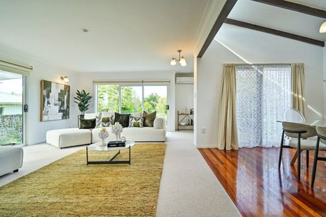 Photo of property in 2 Rakau Street, Havelock North, 4130
