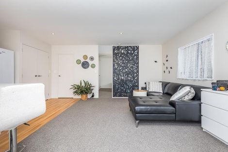 Photo of property in 32 Malaspina Place, Papatoetoe, Auckland, 2025