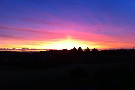 Photo of property in 30 Keepers Drive, Gulf Harbour, Whangaparaoa, 0930