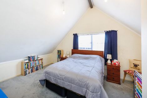 Photo of property in 85 Geraldine Crescent, Cloverlea, Palmerston North, 4412