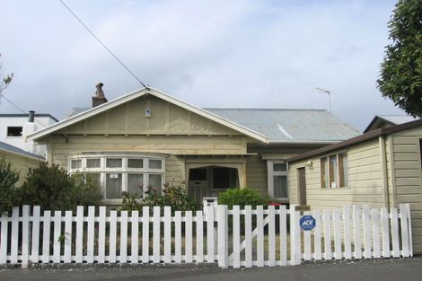 Photo of property in 42 Palm Avenue, Lyall Bay, Wellington, 6022