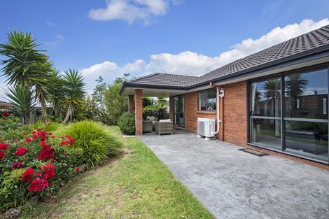 Photo of property in 6 Mcainch Place, Te Kamo, Whangarei, 0112