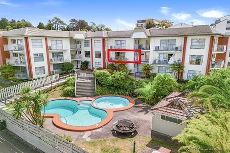 Photo of property in 10u7 Hunter Street, Hamilton Lake, Hamilton, 3204