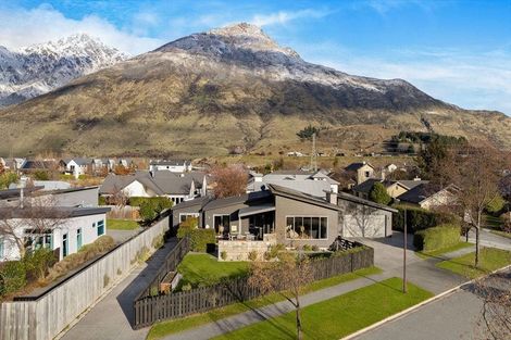 Photo of property in 14 Orbell Drive, Lake Hayes, Queenstown, 9304