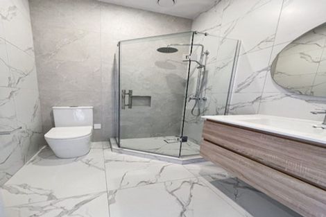 Photo of property in 27e Dawnhaven Drive, Te Atatu Peninsula, Auckland, 0610