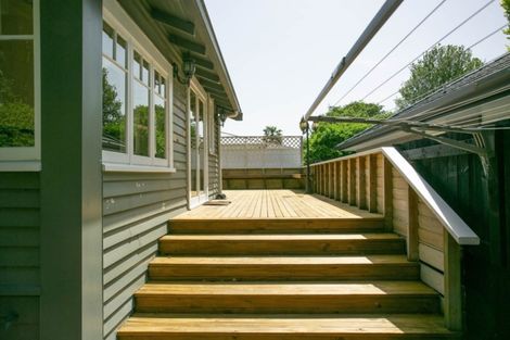 Photo of property in 28b Hamilton Road, Cambridge, 3434