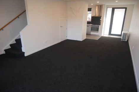 Photo of property in 74u3 Derwent Street, Island Bay, Wellington, 6023