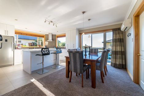 Photo of property in 330 Highcliff Road, Highcliff, Dunedin, 9013