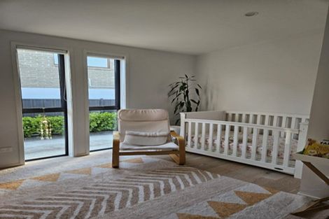 Photo of property in 6a Riviera Place, Hauraki, Auckland, 0622