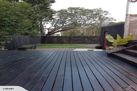 Photo of property in 2 Jutland Road, Pukekohe, 2120