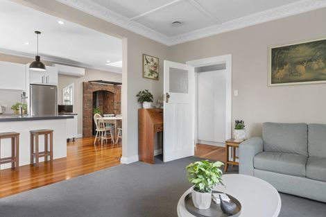 Photo of property in 1 College Street, Masterton, 5810