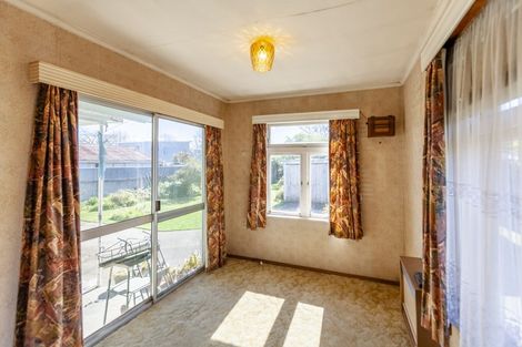 Photo of property in 1208 Norfolk Crescent, Mayfair, Hastings, 4122