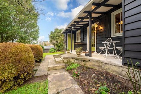 Photo of property in 2 Coulter Place, Geraldine, 7930