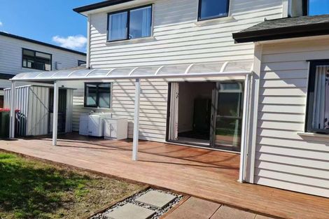Photo of property in 27 Hangar Lane, Whenuapai, Auckland, 0618