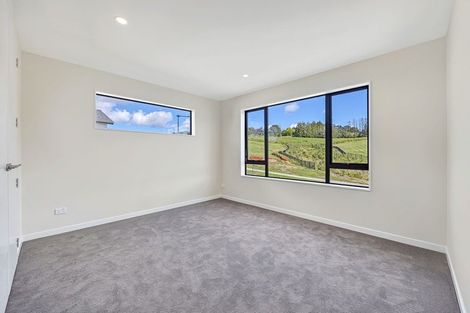 Photo of property in 13 Katote Avenue, Swanson, 0614