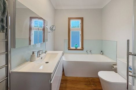 Photo of property in 51 Bedford Avenue, Gonville, Whanganui, 4501