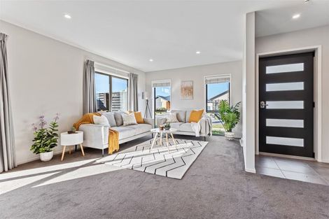 Photo of property in 66 Longcot Drive, Rolleston, 7615