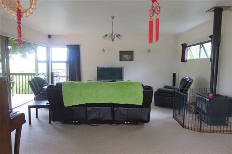 Photo of property in 163b Colwill Road, Massey, Auckland, 0614