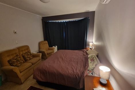 Photo of property in 2/346 Main Road, Tawa, Wellington, 5028