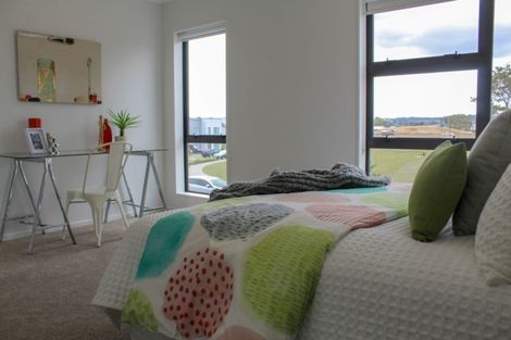 Photo of property in 70 Te Napi Drive, Takanini, 2112