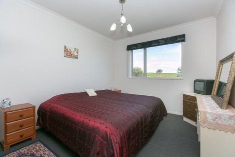 Photo of property in 1216 Junction Road, Egmont Village, Inglewood, 4386