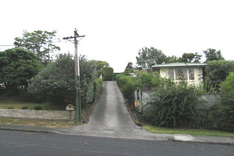 Photo of property in 2/60 Selwyn Crescent, Forrest Hill, Auckland, 0620