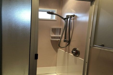 Photo of property in 40 Tremaine Avenue, Two Mile Bay, Taupo, 3330