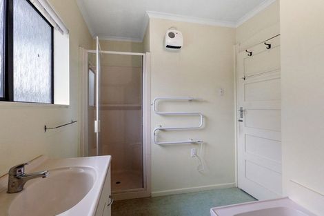 Photo of property in 85 Owles Terrace, New Brighton, Christchurch, 8061