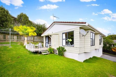 Photo of property in 123 Spinella Drive, Bayview, Auckland, 0629