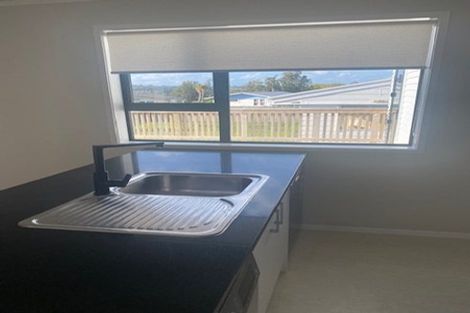 Photo of property in 26 Ranui Avenue, Ranui, Auckland, 0612