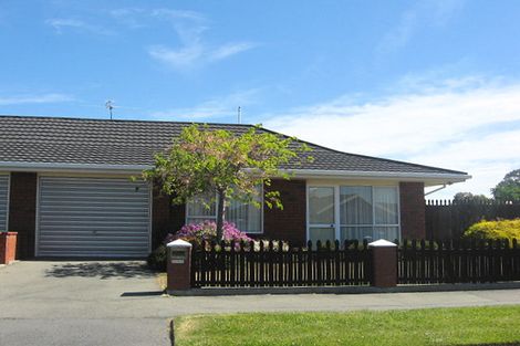 Photo of property in 2/76 Vivian Street, Burwood, Christchurch, 8083