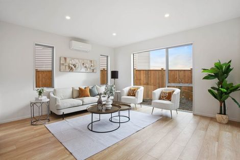 Photo of property in 39b Sorrel Crescent, Bucklands Beach, Auckland, 2012