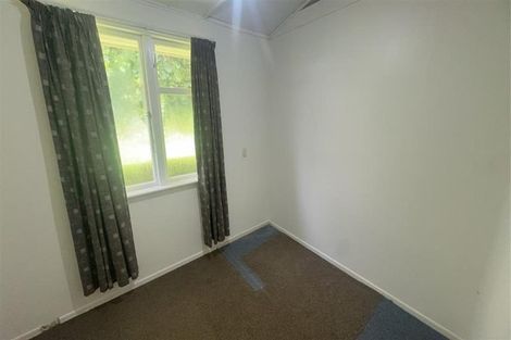 Photo of property in 14 Thomson Grove, Stokes Valley, Lower Hutt, 5019