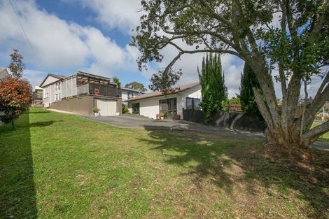 Photo of property in 164 Hutchinson Avenue, New Lynn, Auckland, 0600