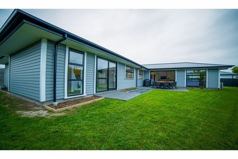 Photo of property in 7 Clonbunny Close, Rolleston, 7614