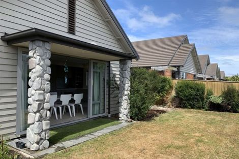 Photo of property in 33 Henley Green, Northwood, Christchurch, 8051