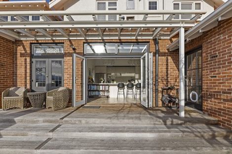 Photo of property in 15 Ings Avenue, Saint Clair, Dunedin, 9012