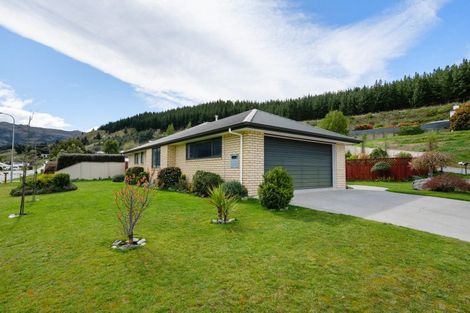 Photo of property in 68 Shields Street, Clyde, 9330