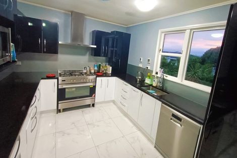 Photo of property in 177 Broderick Road, Johnsonville, Wellington, 6037